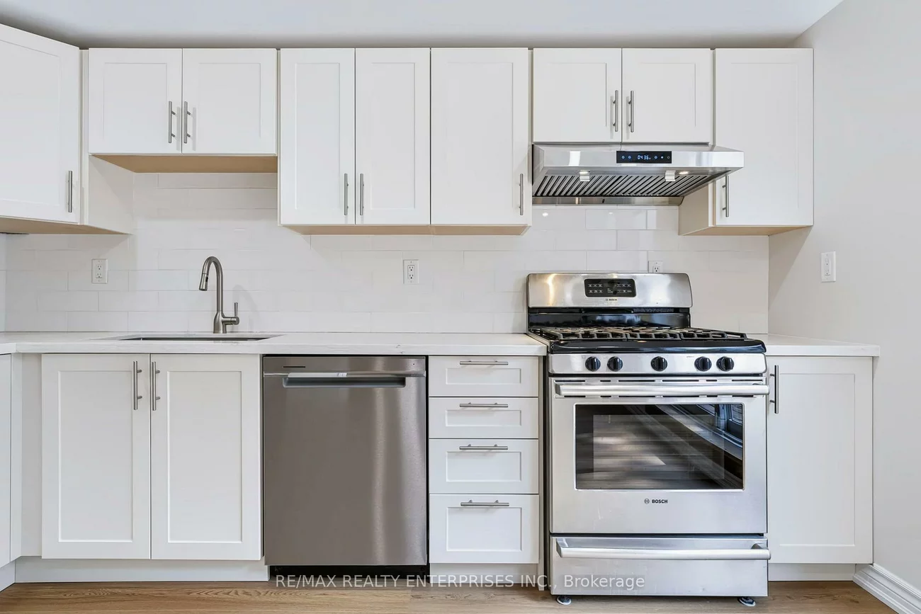 772, Gardner, Lakeview, Mississauga