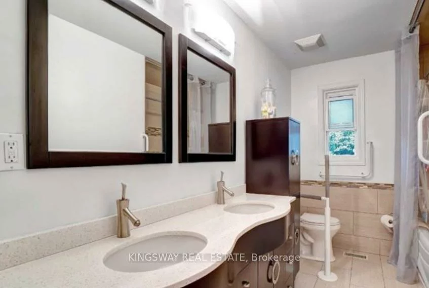 16, Plainsman, Streetsville, Mississauga