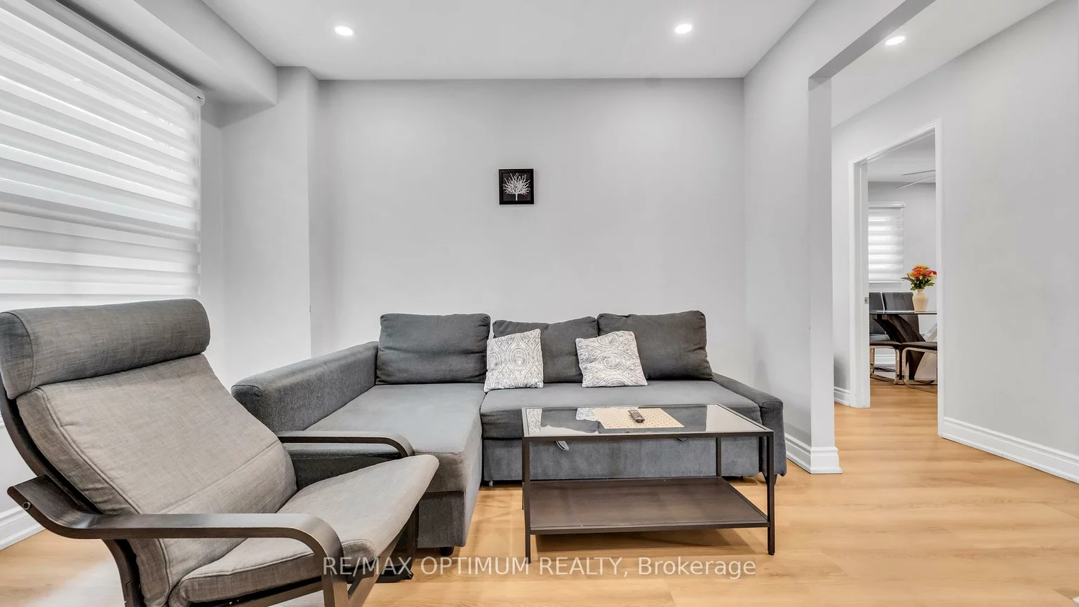 362, Kingsbridge Garden, Hurontario, Mississauga