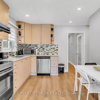 362, Kingsbridge Garden, Hurontario, Mississauga