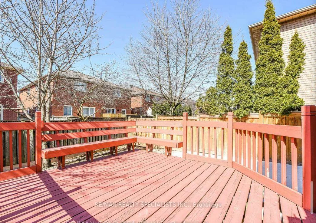 6828, Gracefield, Lisgar, Mississauga