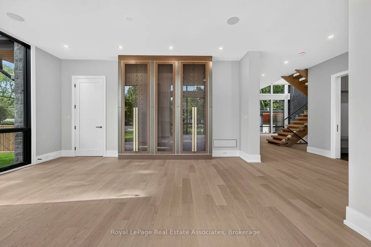 1270, Birchview, Lorne Park, Mississauga
