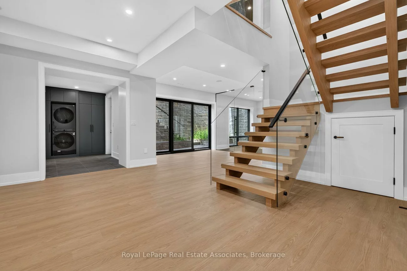 1270, Birchview, Lorne Park, Mississauga