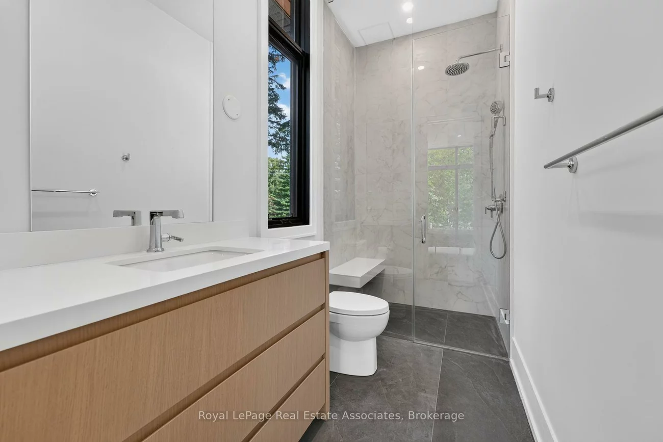 1270, Birchview, Lorne Park, Mississauga