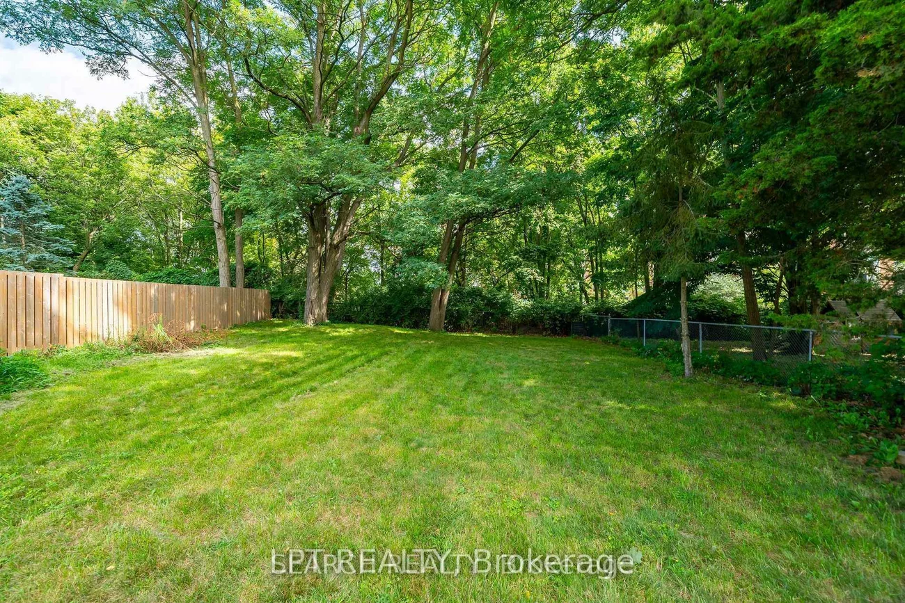 1079, Deta, Lakeview, Mississauga