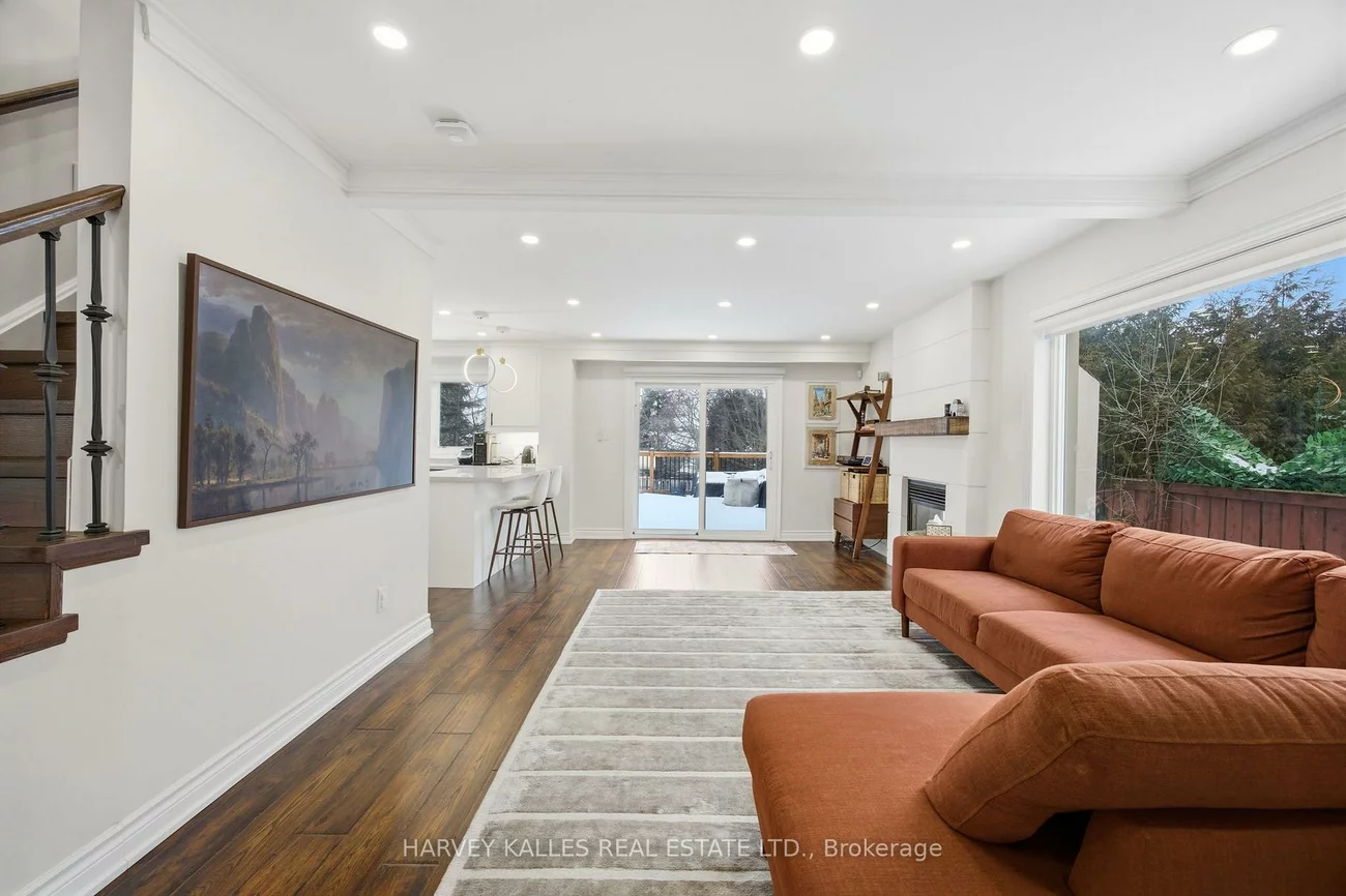 3254, Sir Johns, Erin Mills, Mississauga