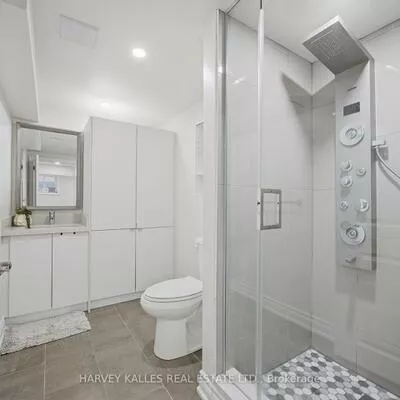 3254, Sir Johns, Erin Mills, Mississauga