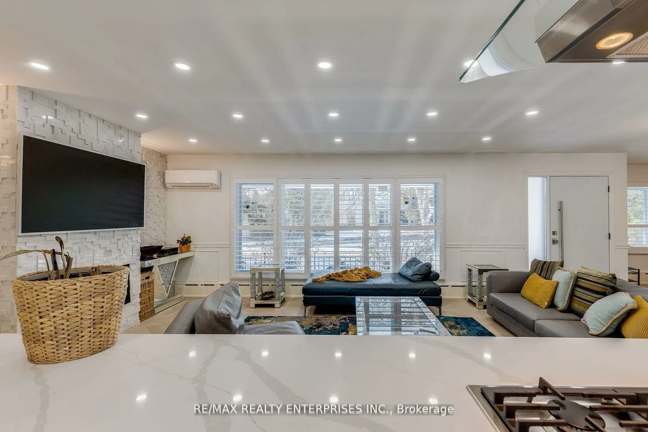 2037, Lynchmere, Cooksville, Mississauga