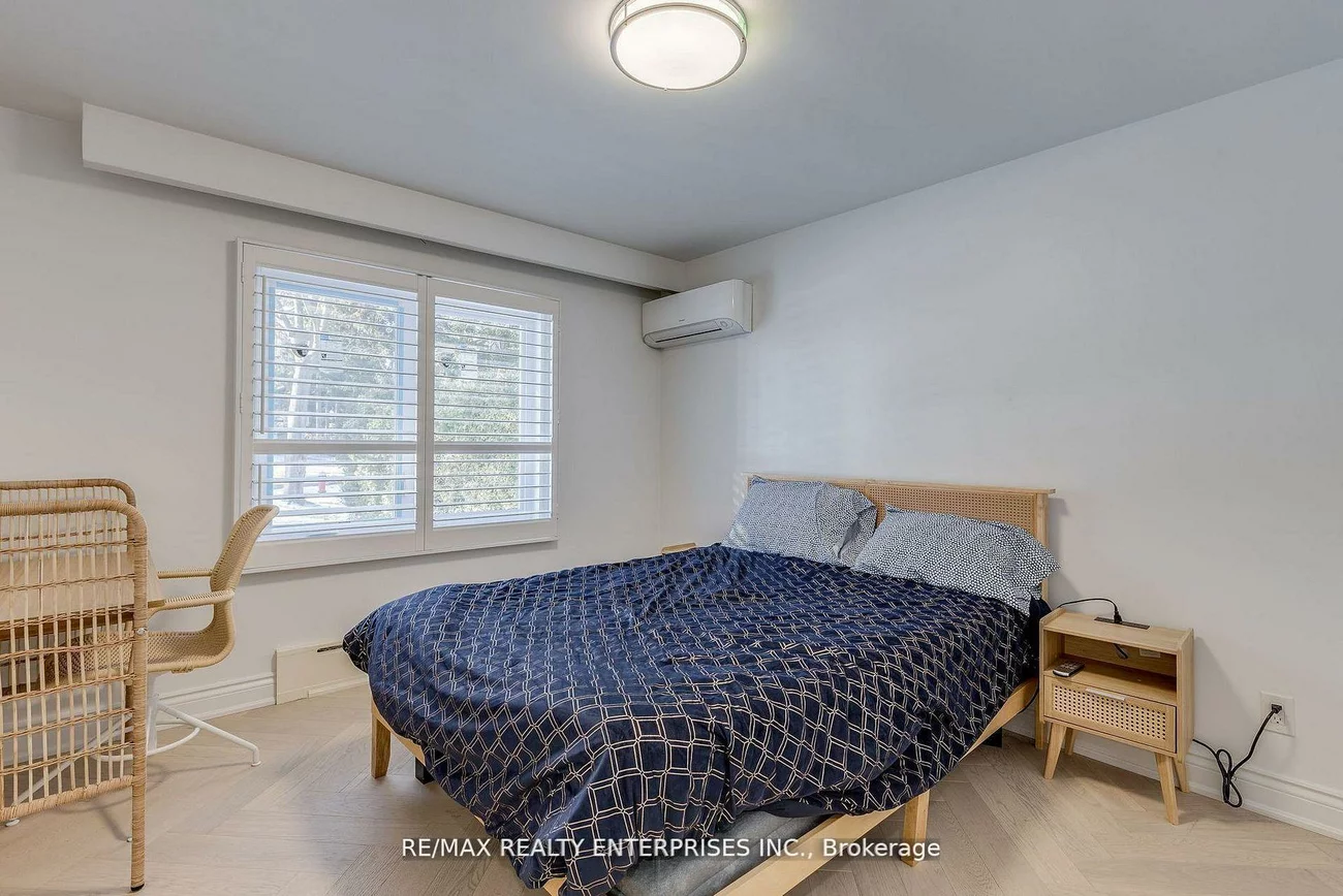 2037, Lynchmere, Cooksville, Mississauga
