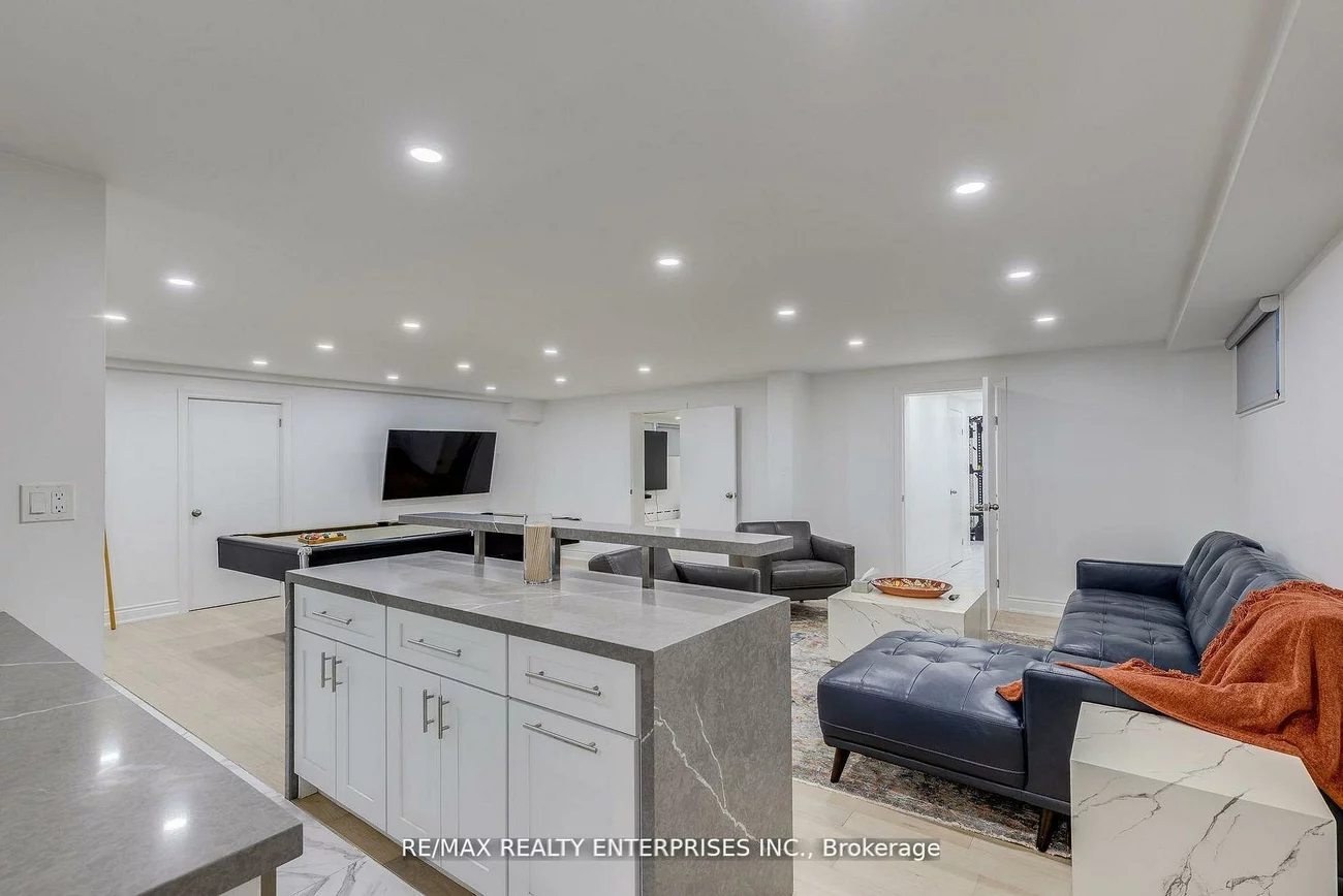 2037, Lynchmere, Cooksville, Mississauga