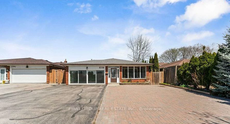 3193, Cawthra, Applewood, Mississauga