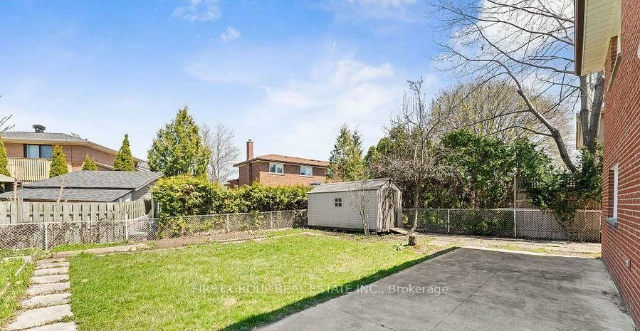 3193, Cawthra, Applewood, Mississauga