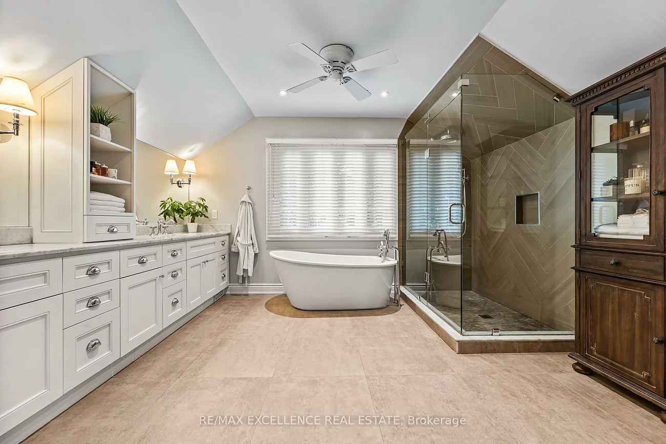 2446, Hammond, Sheridan, Mississauga