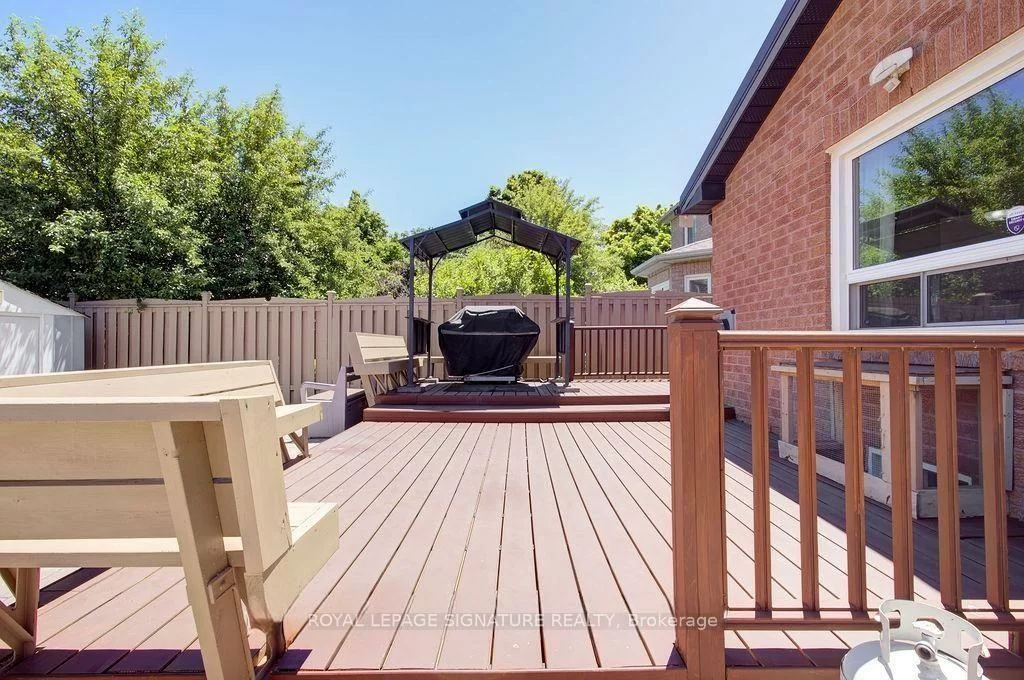 5386, Landsborough, Hurontario, Mississauga