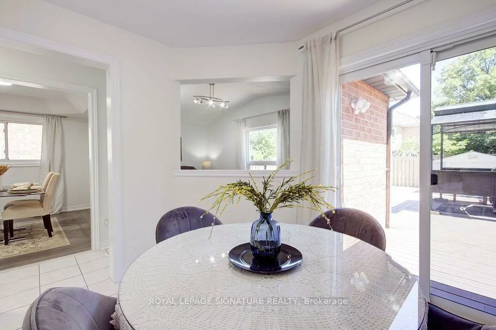 5386, Landsborough, Hurontario, Mississauga