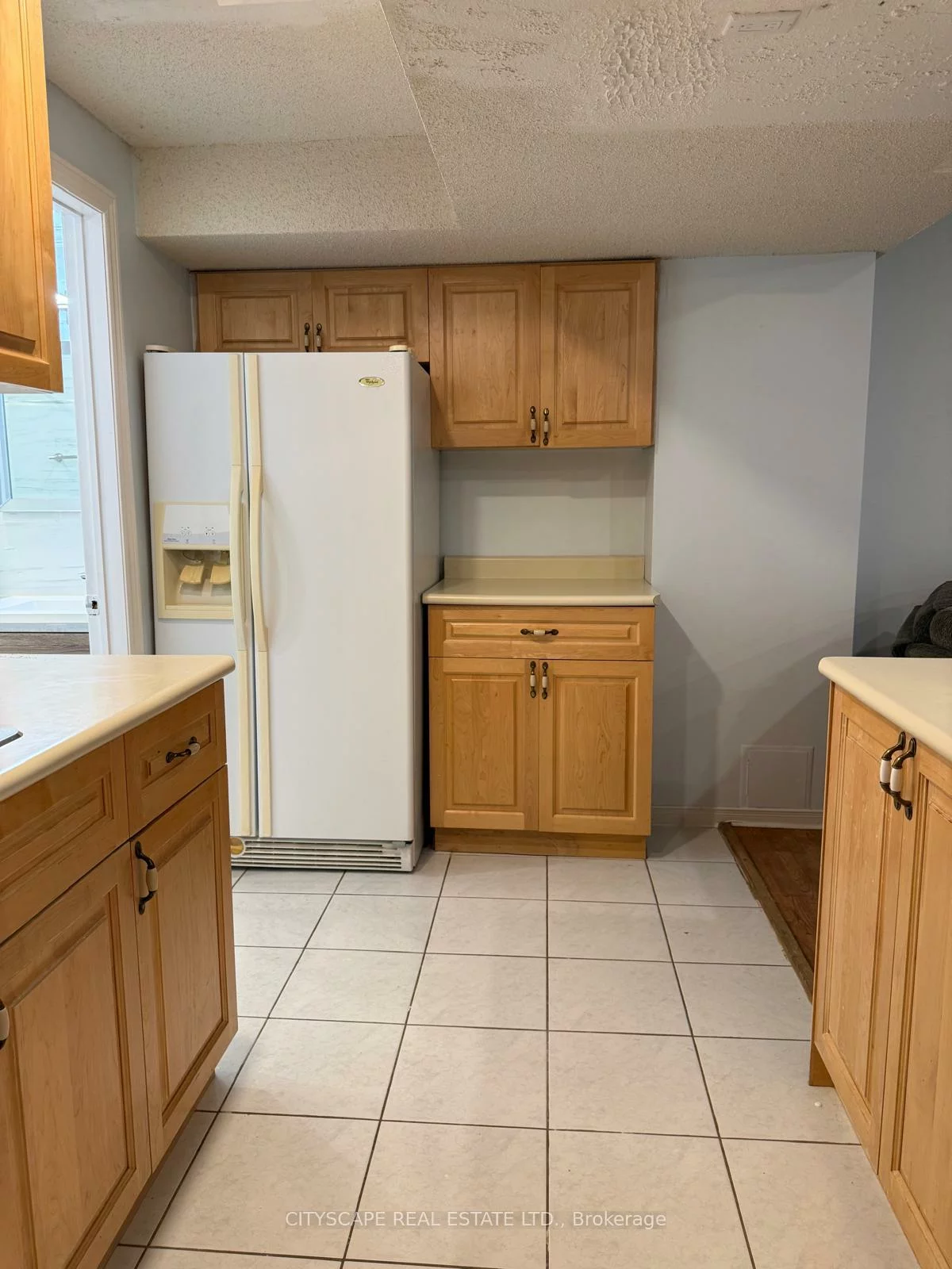 4289, Radisson, Central Erin Mills, Mississauga