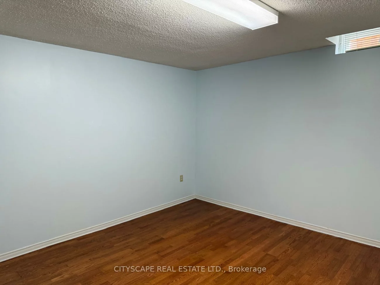 4289, Radisson, Central Erin Mills, Mississauga