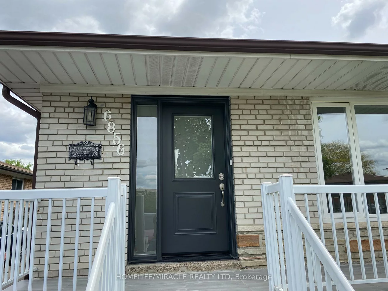 6856, Darcel, Malton, Mississauga