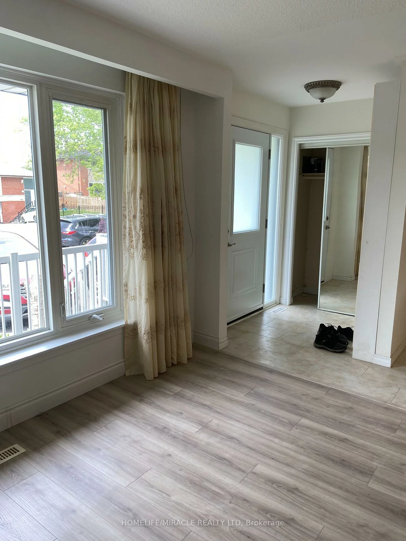 6856, Darcel, Malton, Mississauga