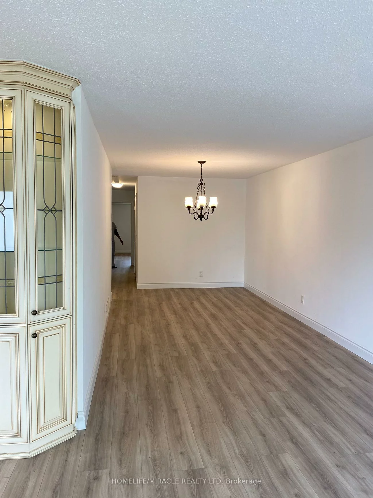 6856, Darcel, Malton, Mississauga
