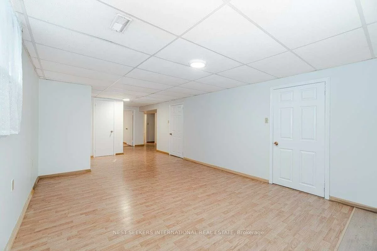 943, Ninth, Lakeview, Mississauga