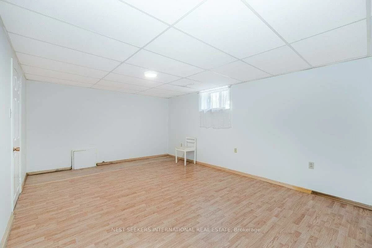 943, Ninth, Lakeview, Mississauga