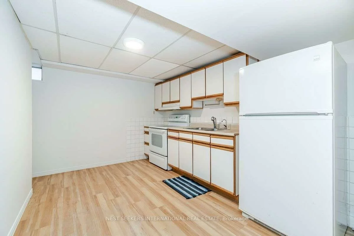 943, Ninth, Lakeview, Mississauga