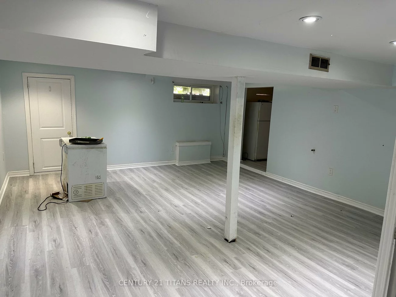 572, Exbury, Mineola, Mississauga