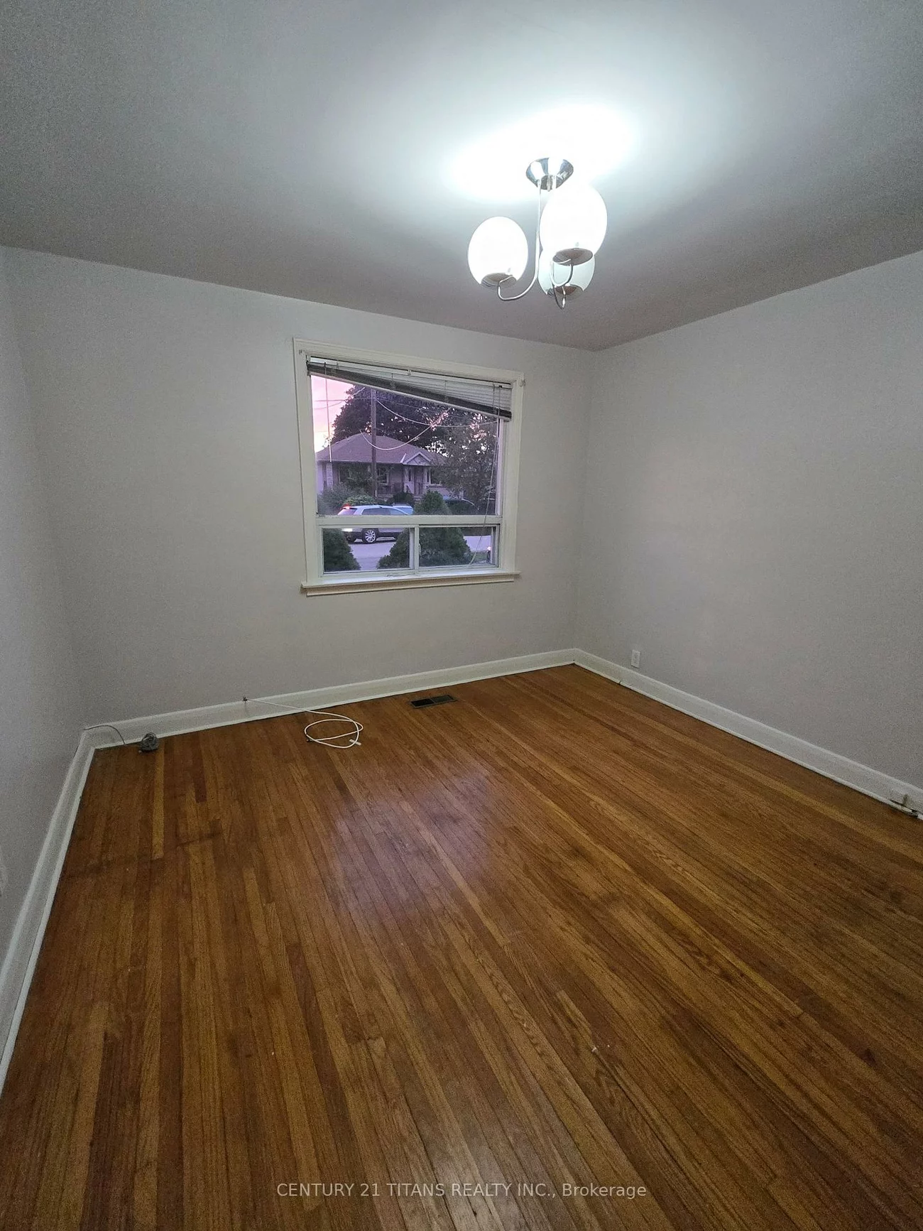 572, Exbury, Mineola, Mississauga