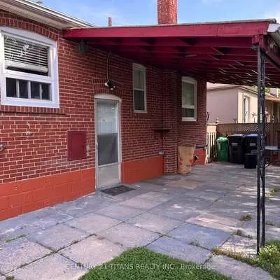 572, Exbury, Mineola, Mississauga