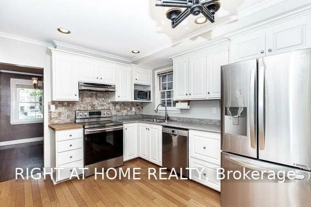 1489, Applewood, Lakeview, Mississauga