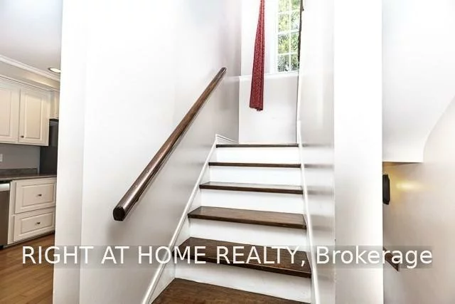 1489, Applewood, Lakeview, Mississauga