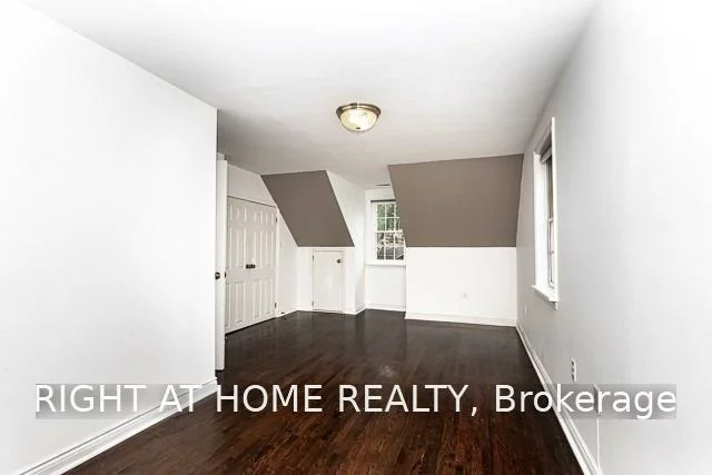 1489, Applewood, Lakeview, Mississauga