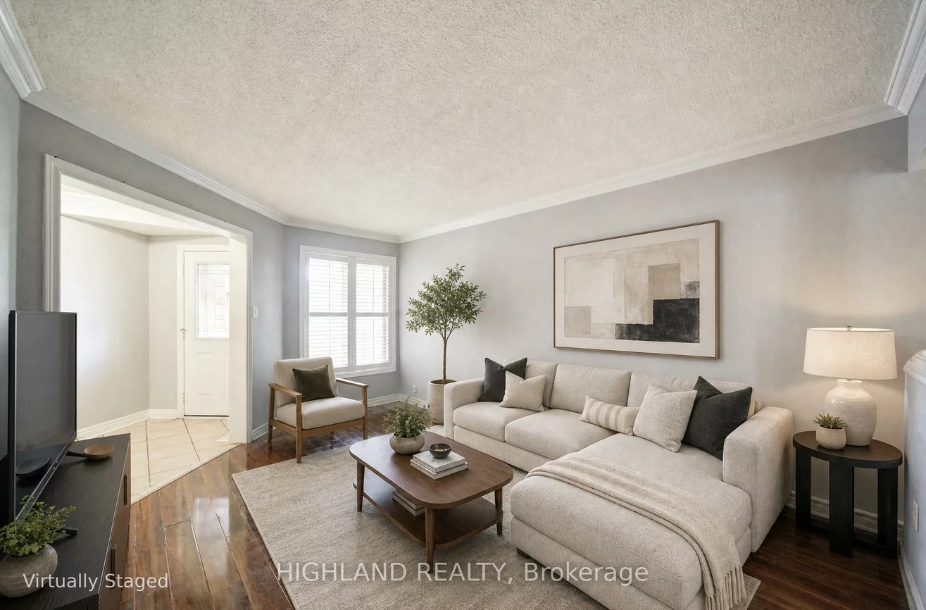5327, Landsborough, Hurontario, Mississauga