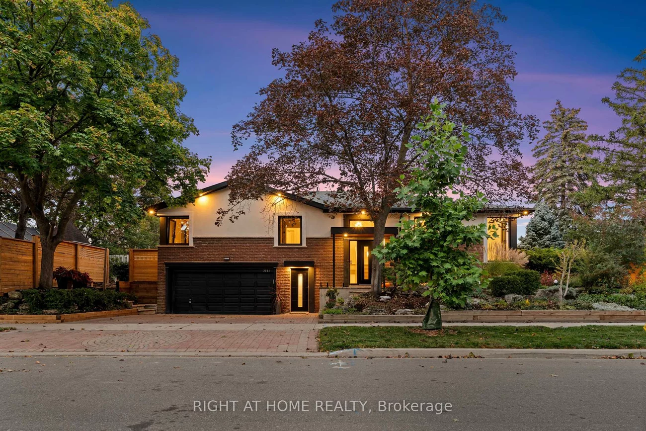 3361, Rhonda, Mississauga Valleys, Mississauga