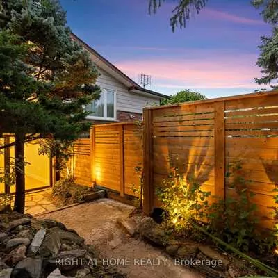 3361, Rhonda, Mississauga Valleys, Mississauga