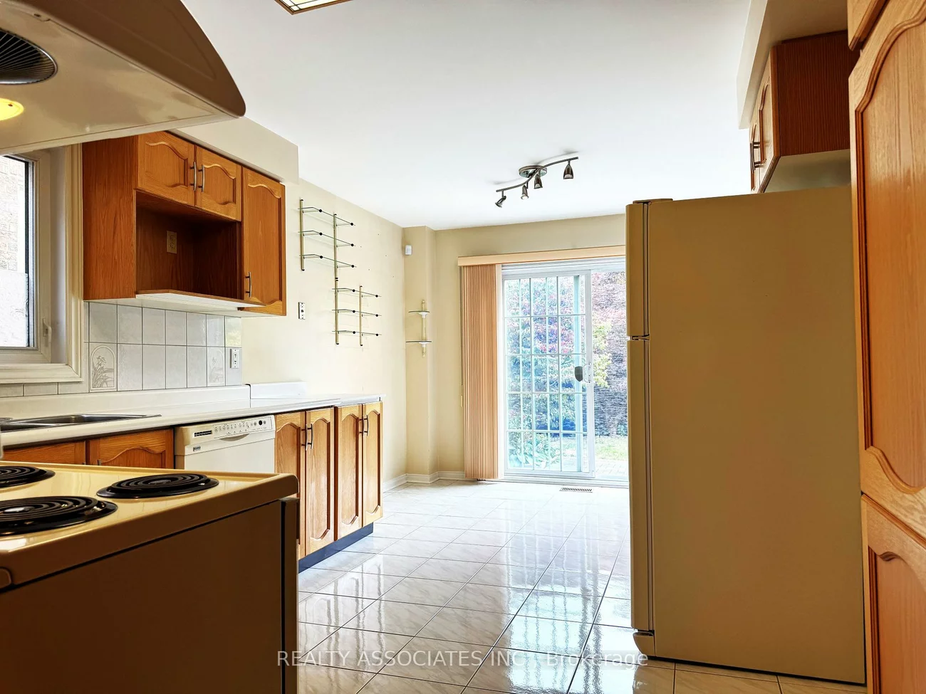 5577, Haddon Hall, Central Erin Mills, Mississauga