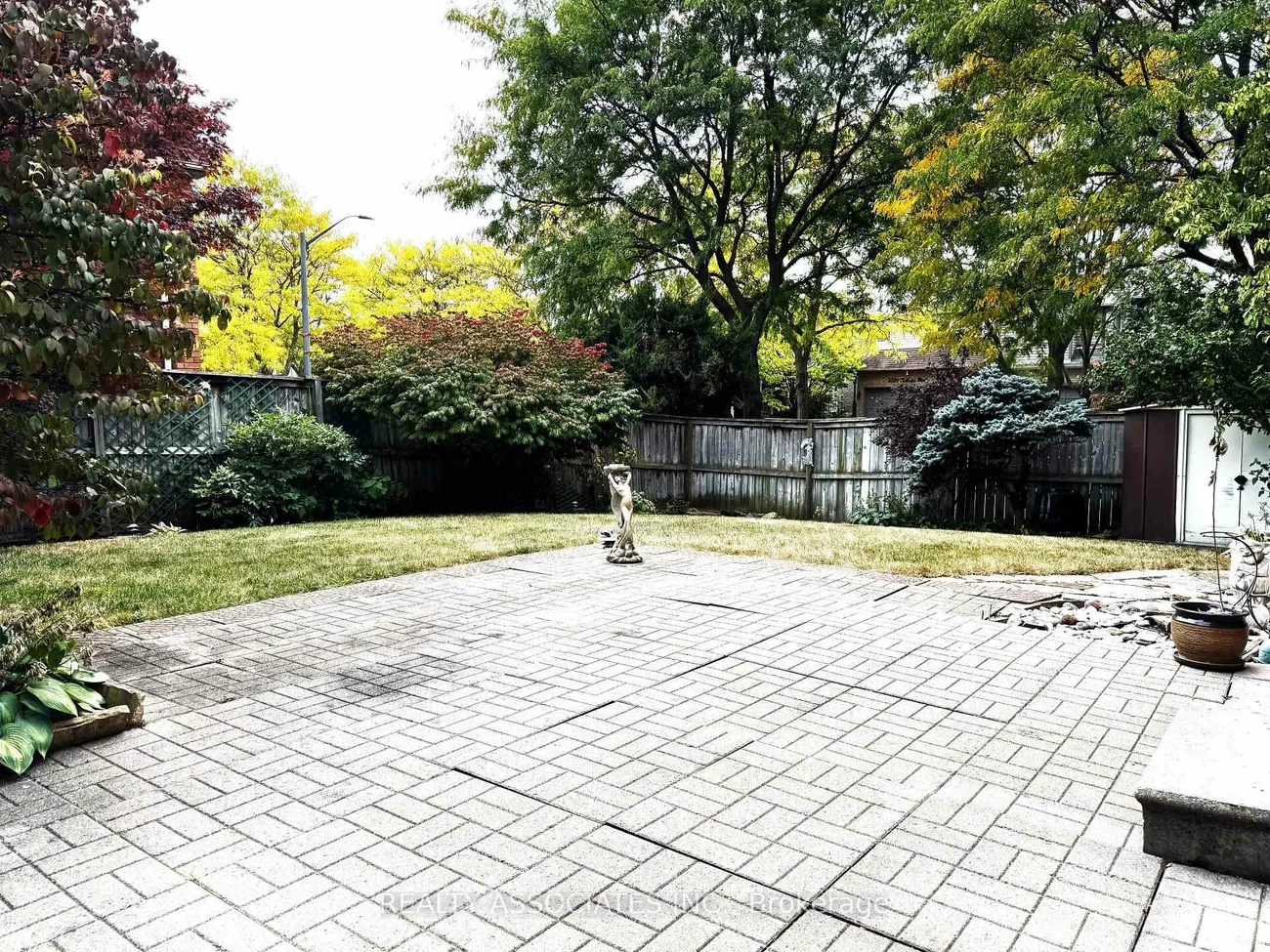 5577, Haddon Hall, Central Erin Mills, Mississauga