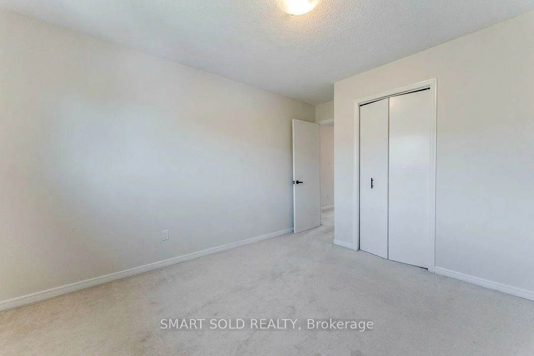 853, Apple Gate, Creditview, Mississauga