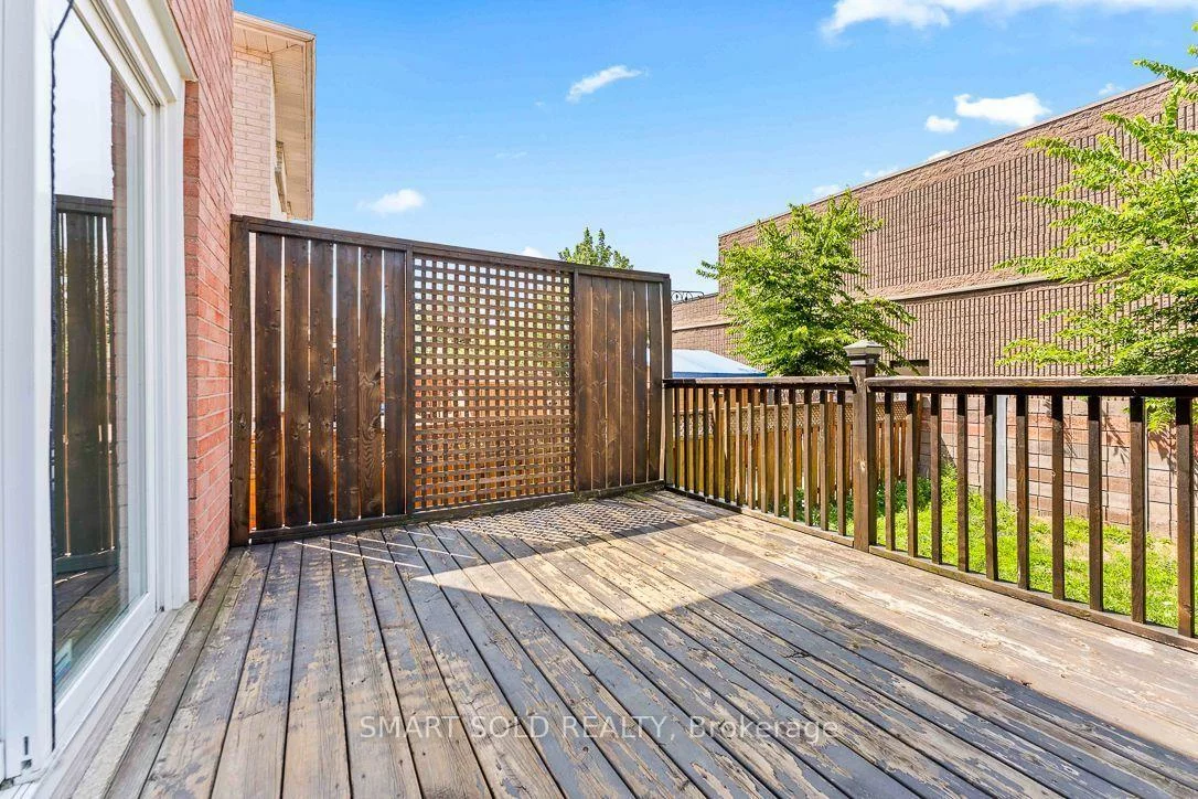 853, Apple Gate, Creditview, Mississauga