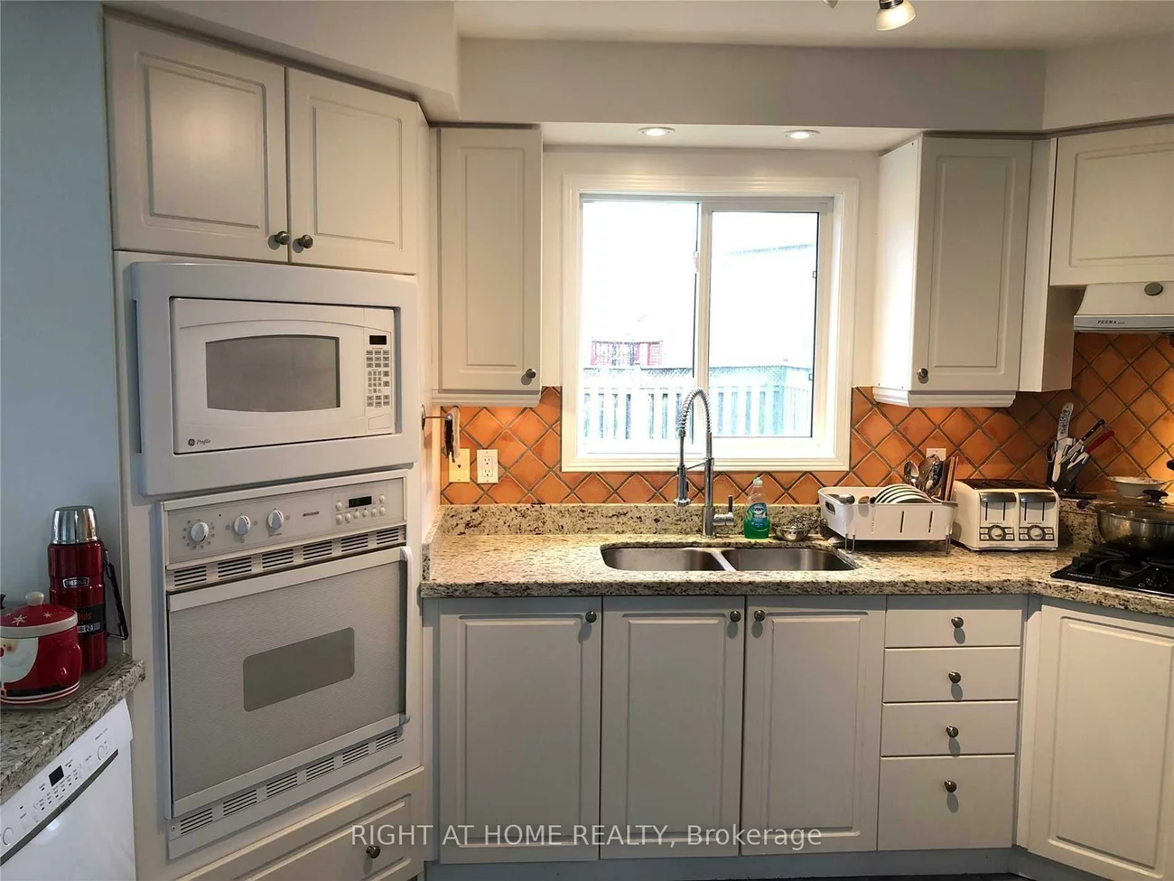 5590, Loonlake, East Credit, Mississauga