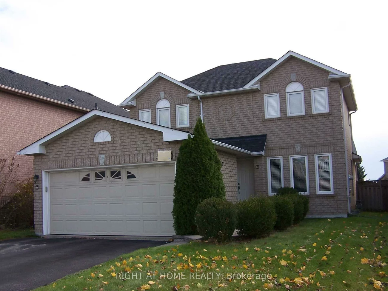 5590, Loonlake, East Credit, Mississauga