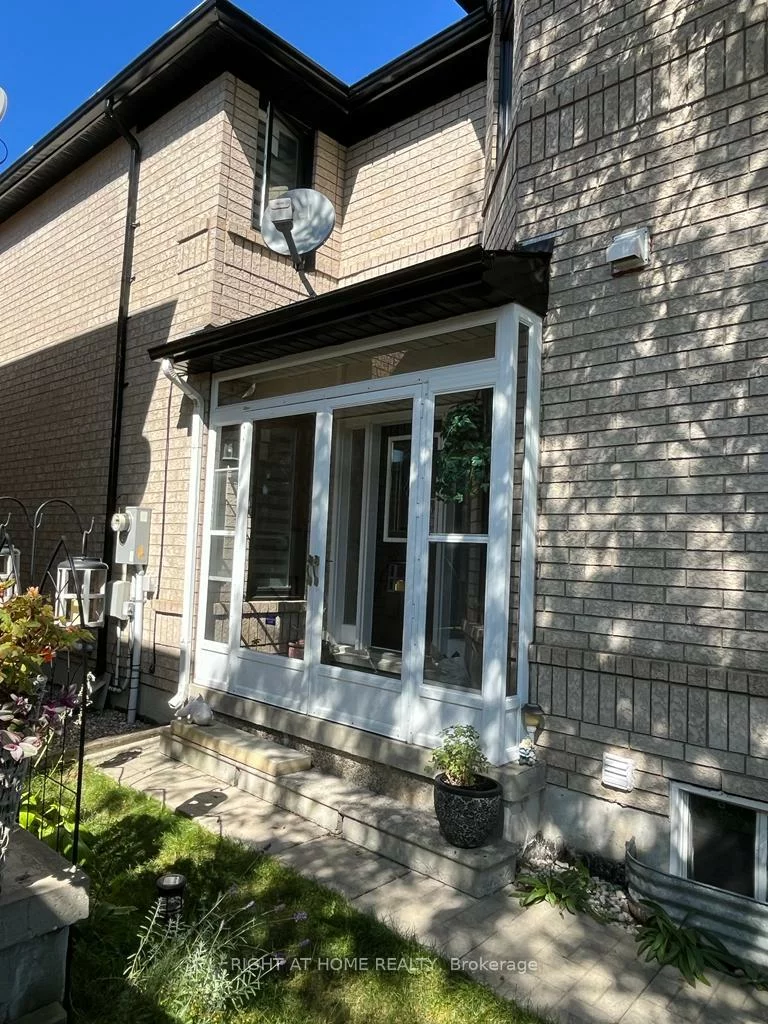 3371, Snowball, Lisgar, Mississauga