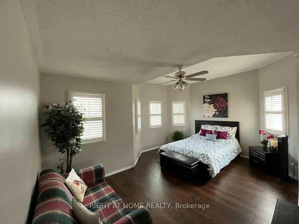 3371, Snowball, Lisgar, Mississauga