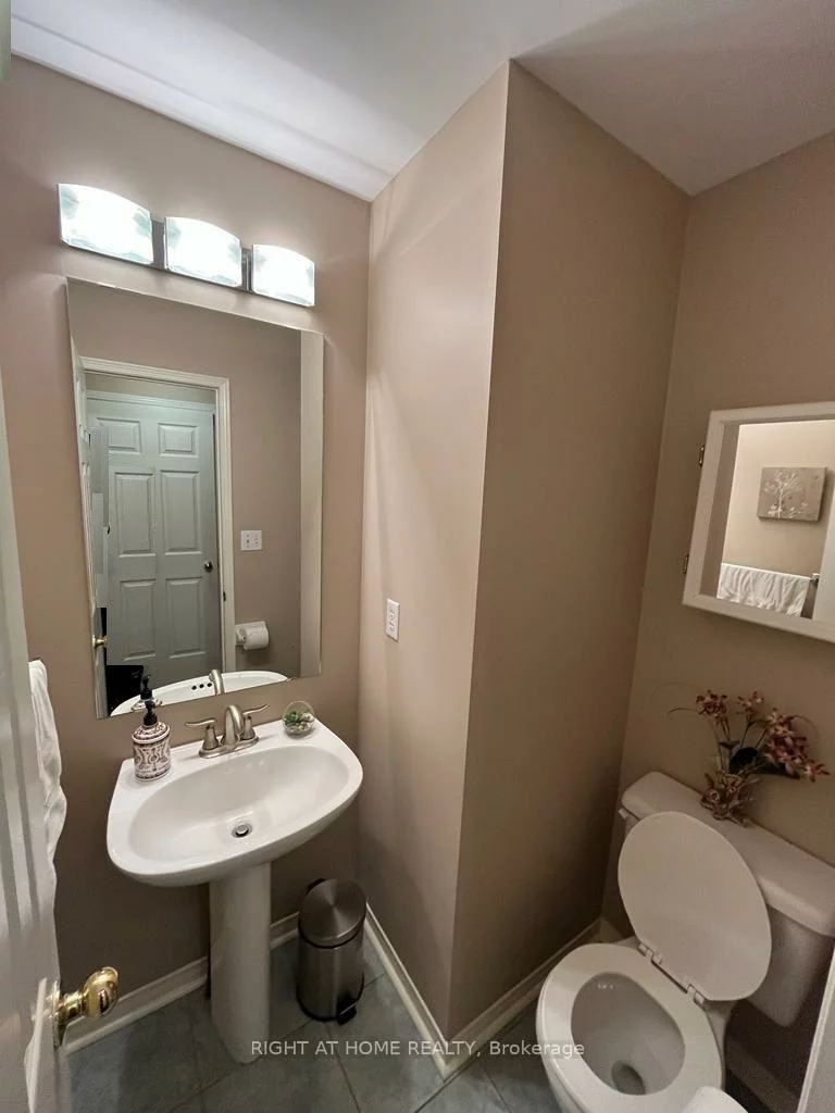 3371, Snowball, Lisgar, Mississauga