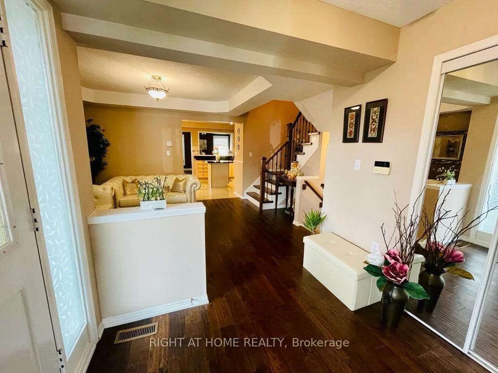 3371, Snowball, Lisgar, Mississauga