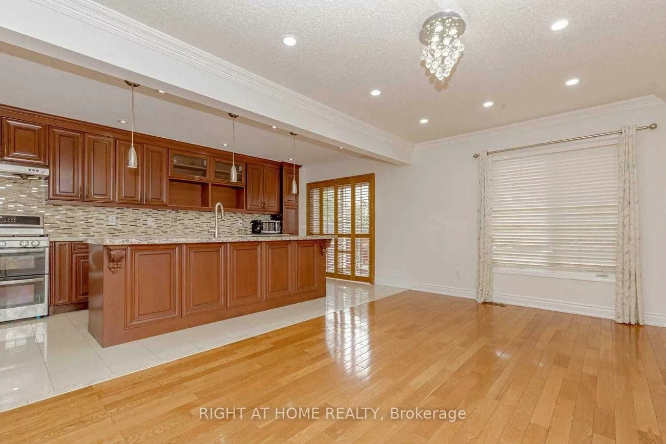 3300, Respond, Churchill Meadows, Mississauga