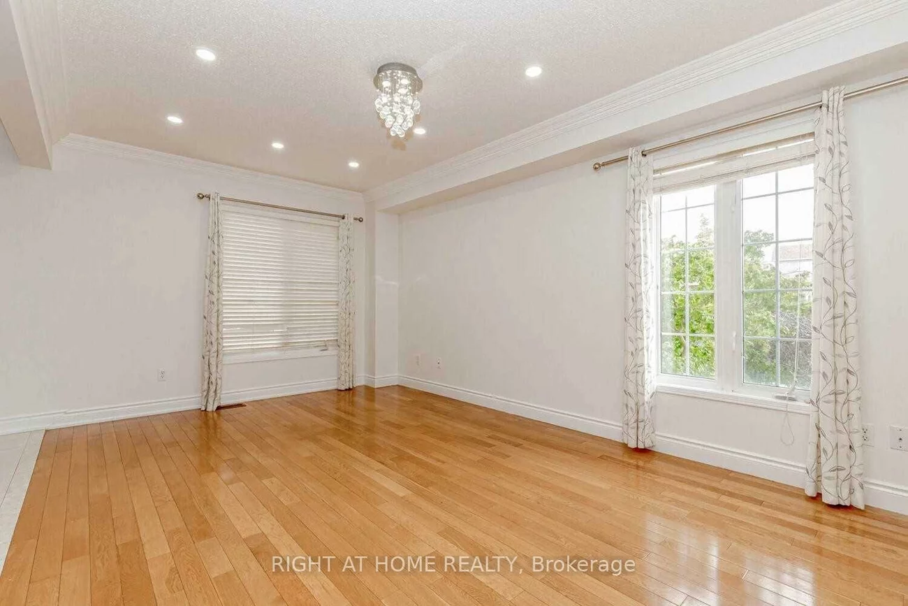 3300, Respond, Churchill Meadows, Mississauga