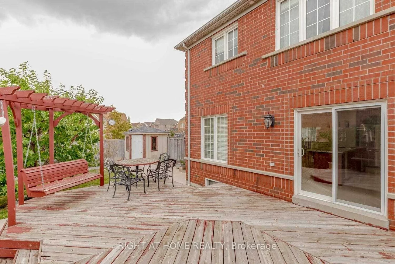 3300, Respond, Churchill Meadows, Mississauga