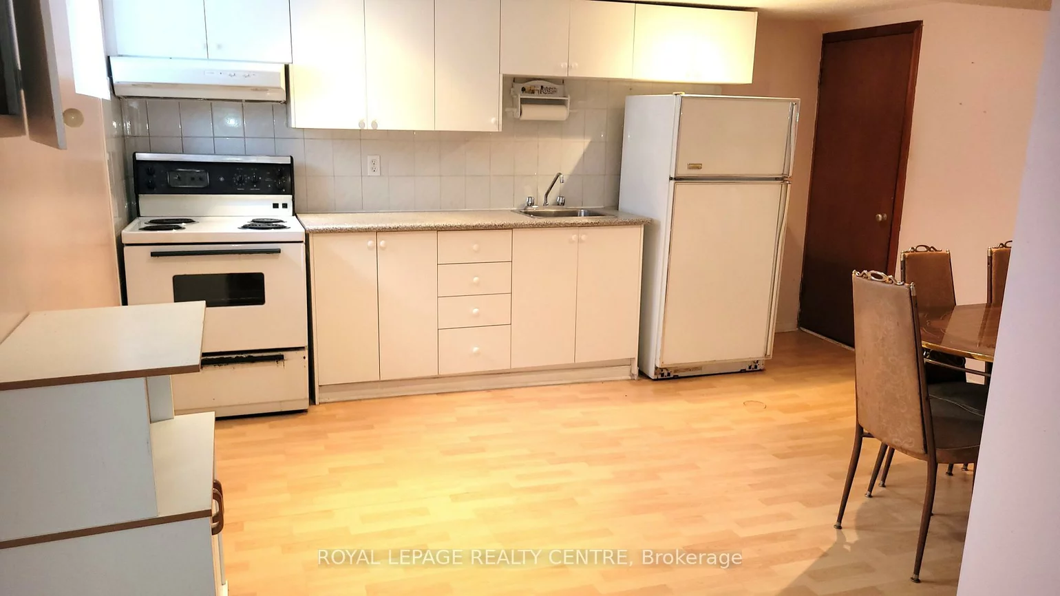 7, Earl, Streetsville, Mississauga